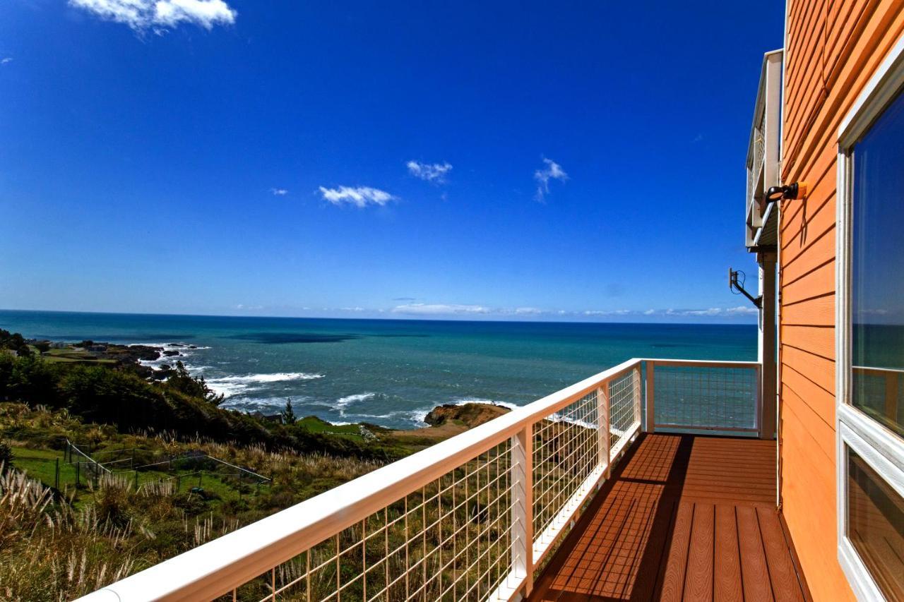Amazing Oceanview 2 Bedroom Oceanfront! By Oceanviewhottubs Shelter Cove, Ca Tesla Ev Station Экстерьер фото