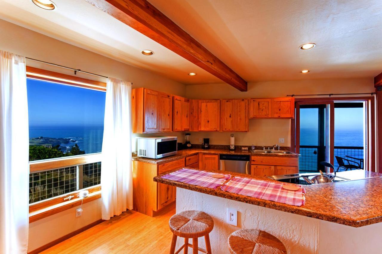 Amazing Oceanview 2 Bedroom Oceanfront! By Oceanviewhottubs Shelter Cove, Ca Tesla Ev Station Экстерьер фото