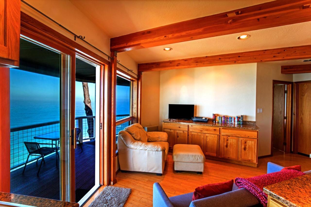 Amazing Oceanview 2 Bedroom Oceanfront! By Oceanviewhottubs Shelter Cove, Ca Tesla Ev Station Экстерьер фото